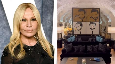 casa donatella versace milano indirizzo|Donatella Versace takes fans on a tour of her Milan home.